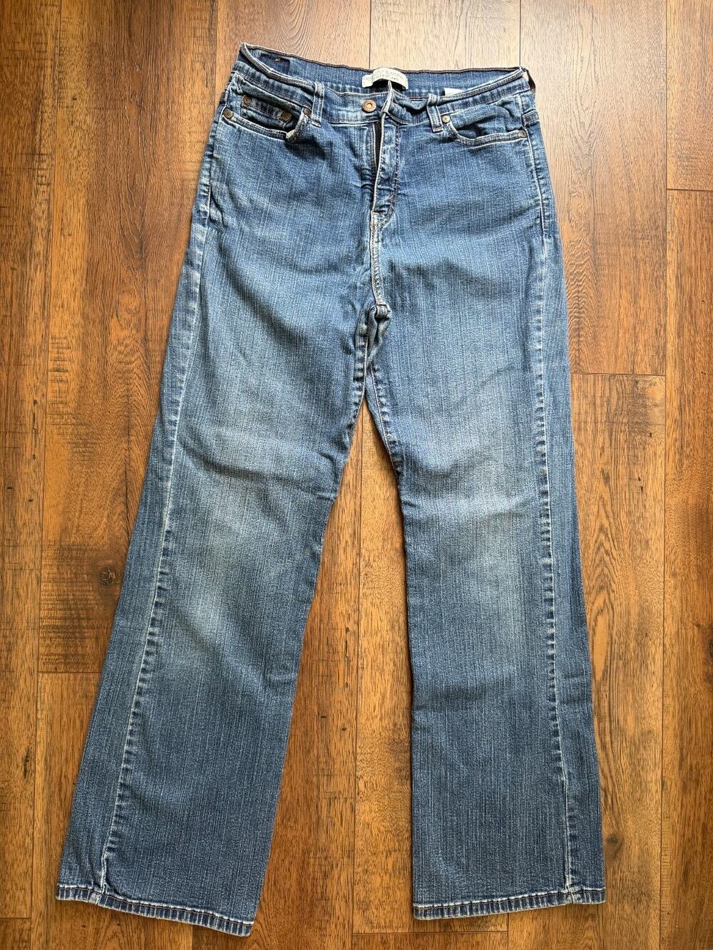 Levi’s 512 Perfectly Slimming Bootcut Jeans 12 Medium Y2K
